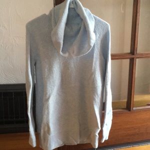Loft maternity size small sweater funnel neck